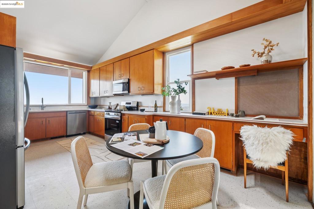 BERKELEY HILLS - Residential