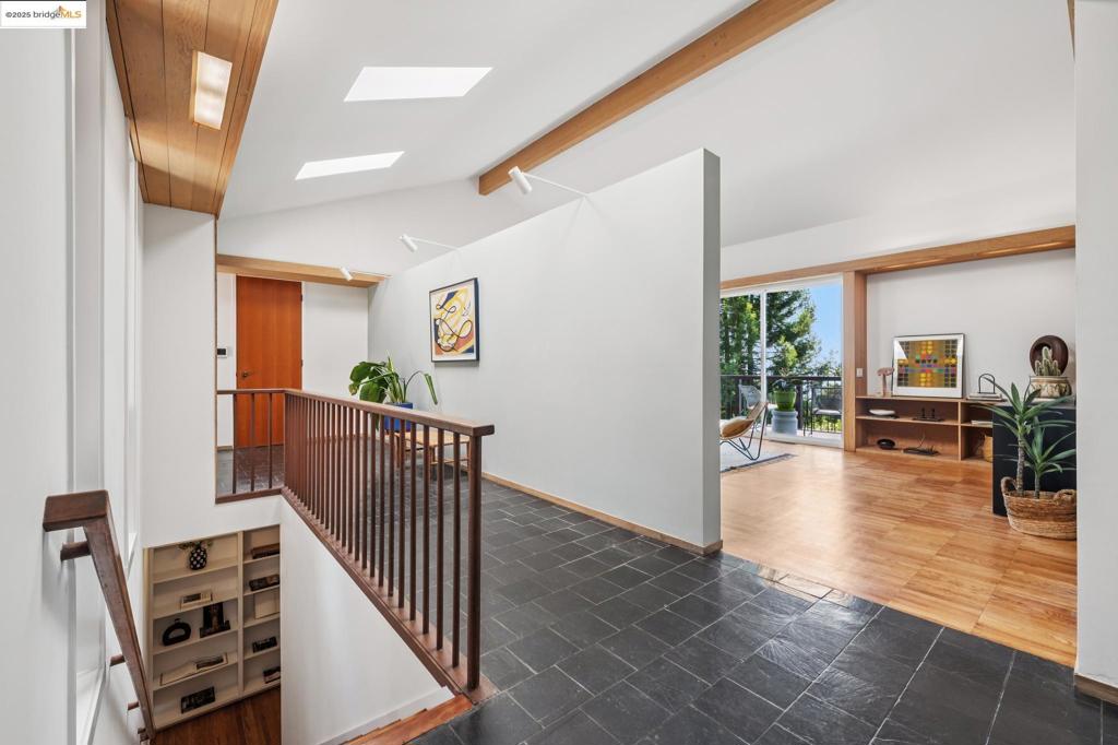 BERKELEY HILLS - Residential