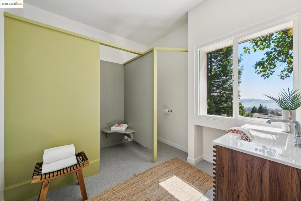 BERKELEY HILLS - Residential
