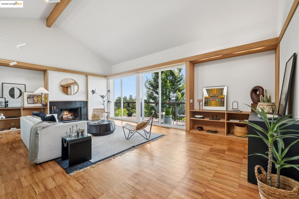 BERKELEY HILLS - Residential