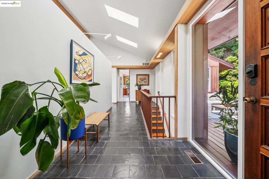 BERKELEY HILLS - Residential