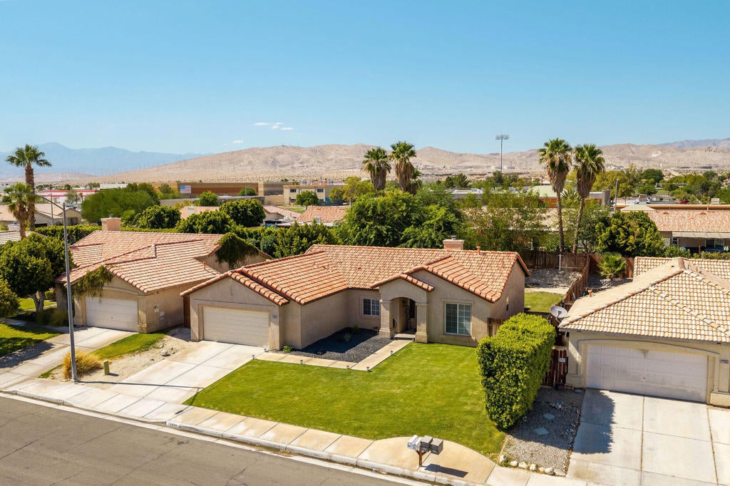 72466 Julia Way
