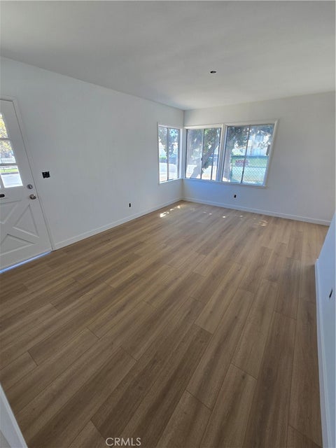 Photo of 687 N Glassell ST, Orange, CA 92867 (MLS # OC26182821)