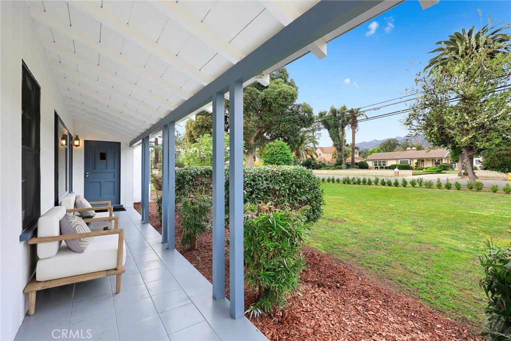 120 W Longden Avenue