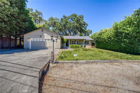 Photo of 18164 Fishhook Court, Hidden Valley Lake, CA 95467 (MLS # LC25175682)