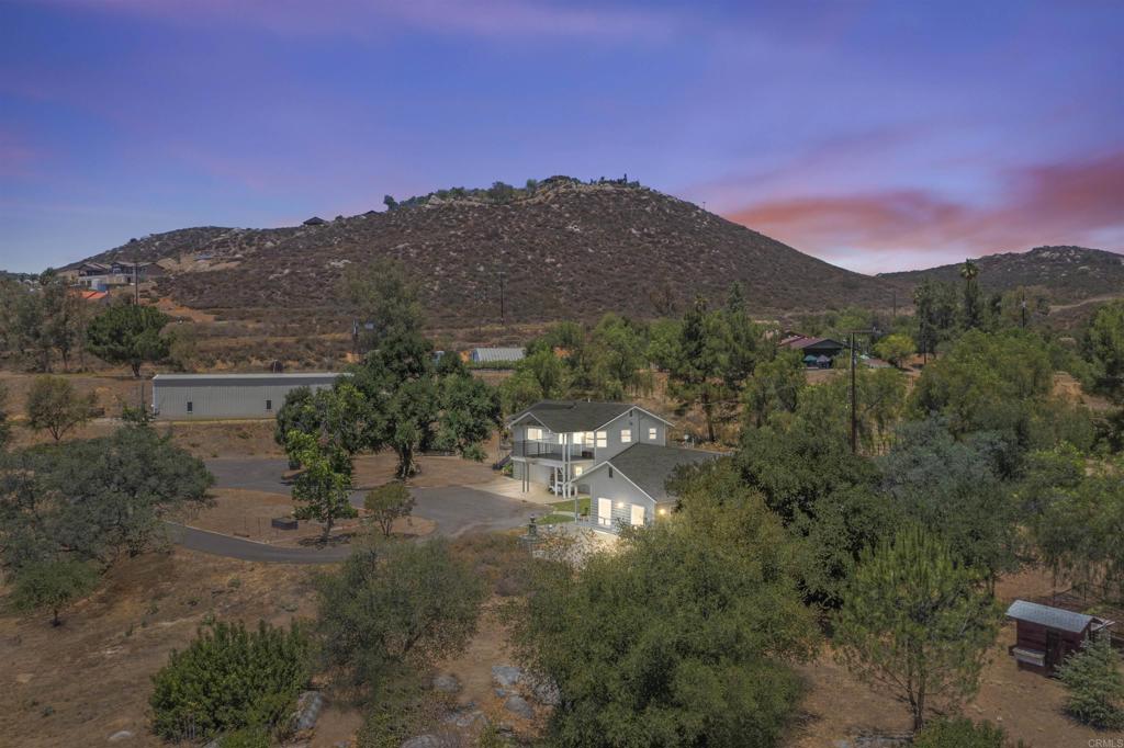 20899 Black Canyon Road