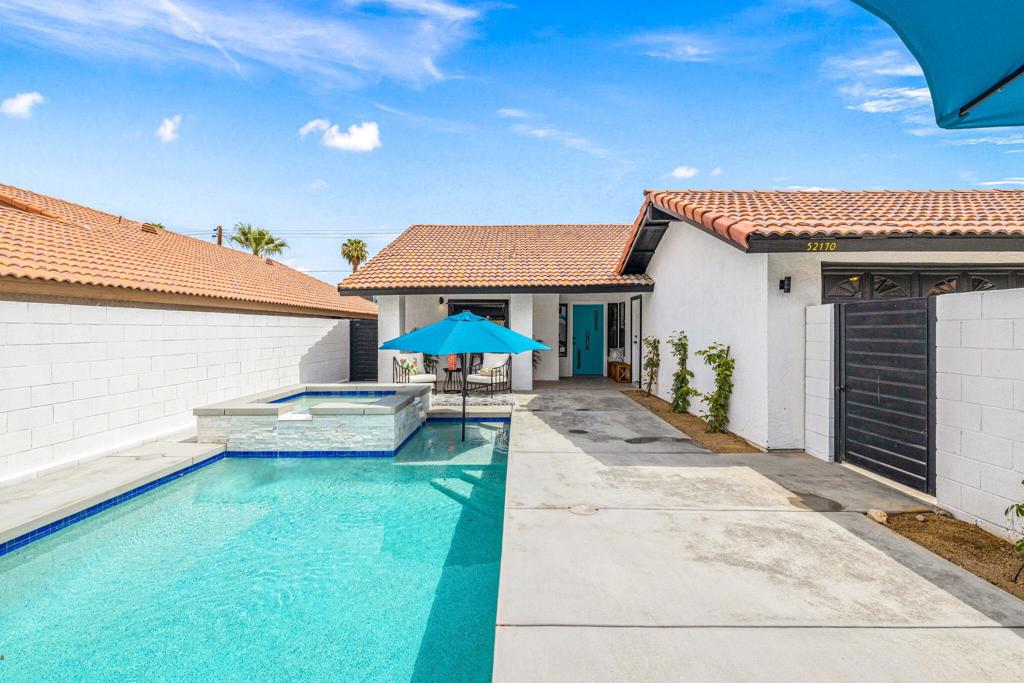 La Quinta Cove - Residential