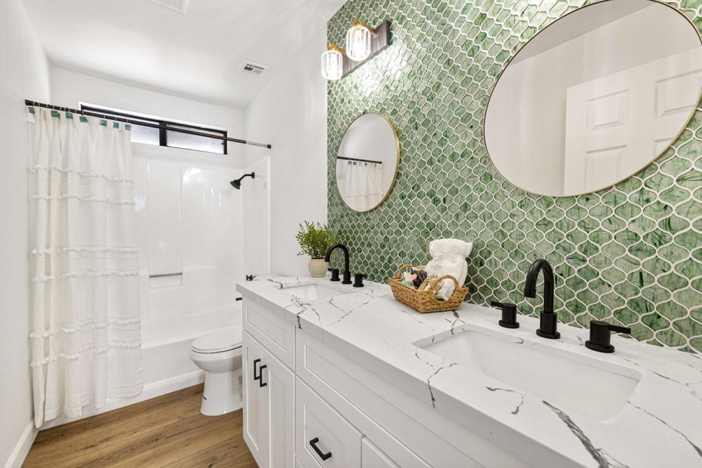 La Quinta Cove - Residential