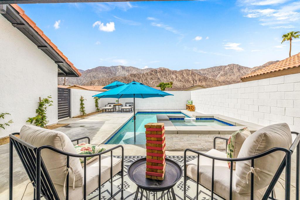 La Quinta Cove - Residential