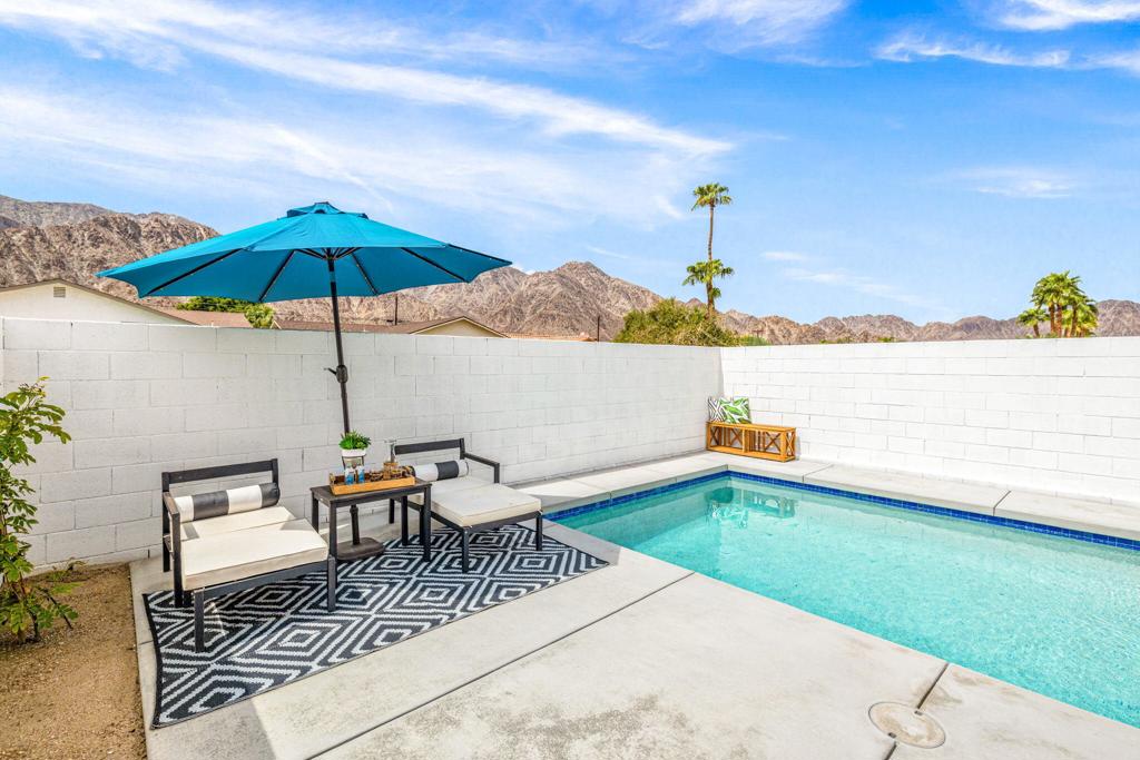 La Quinta Cove - Residential