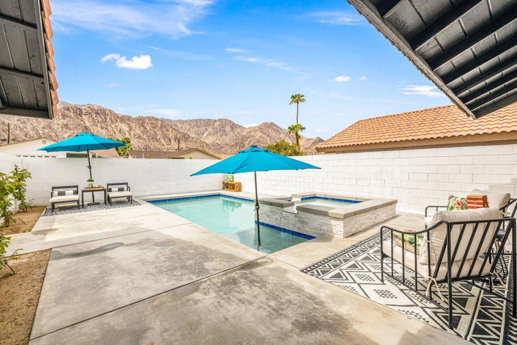 La Quinta Cove - Residential