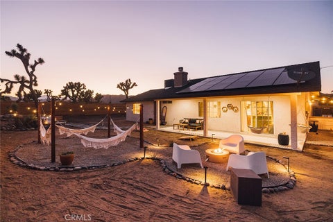 Photo of 7322 Lucerne Vista AVE, Yucca Valley, CA 92284 (MLS # CV26226132)