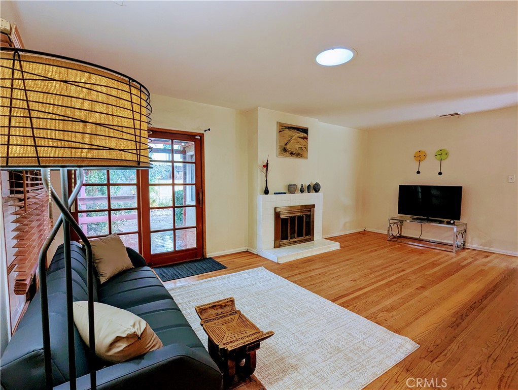 Prime Sherman Oaks location in the coveted Kester Elementary School District! Beautifully updated home on a quiet, tree-lined street. Open floor plan with hardwood floors, recessed lighting, and natural light throughout. Property offers flexible use—ideal for owner-occupant or investor. ADU potential for added value. Currently operating under a short-term rental permit with strong occupancy.