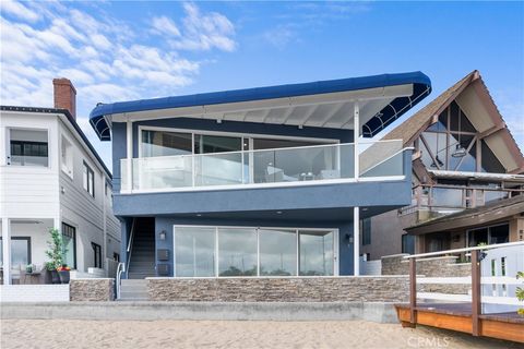 215 E Edgewater Avenue Newport Beach CA 92661