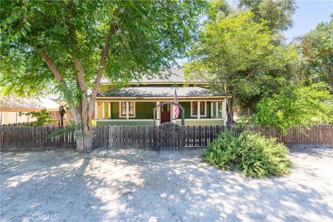 Tiny photo for 155 N 2nd Street ST, Shandon, CA 93461 (MLS # NS26139996)