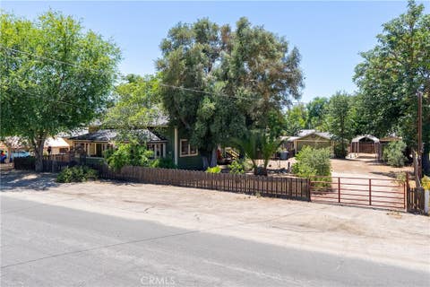 Photo of 155 N 2nd Street ST, Shandon, CA 93461 (MLS # NS26139996)