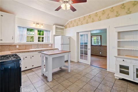 Tiny photo for 155 N 2nd Street ST, Shandon, CA 93461 (MLS # NS26139996)