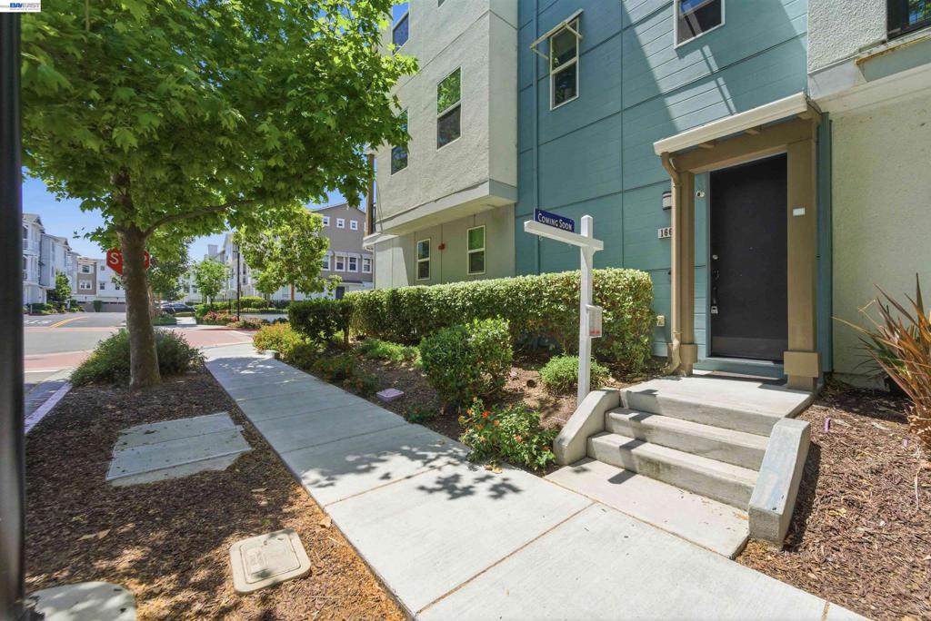 1661 Centre Pointe Dr DR, Milpitas CA 95035