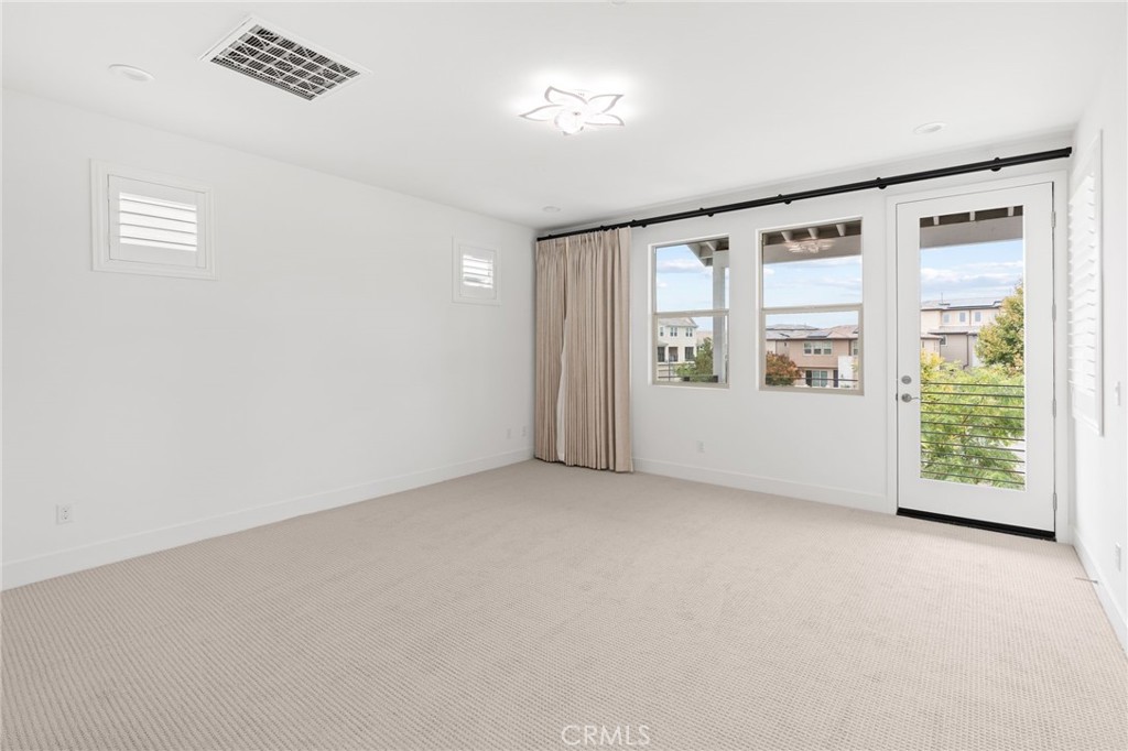 Solis Park - Residential