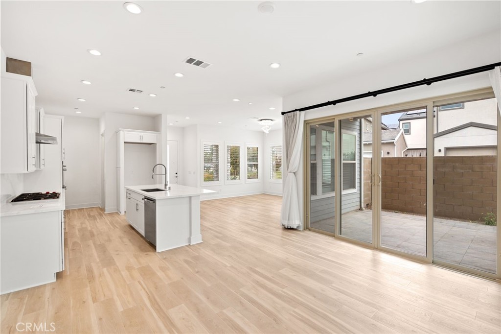 Solis Park - Residential
