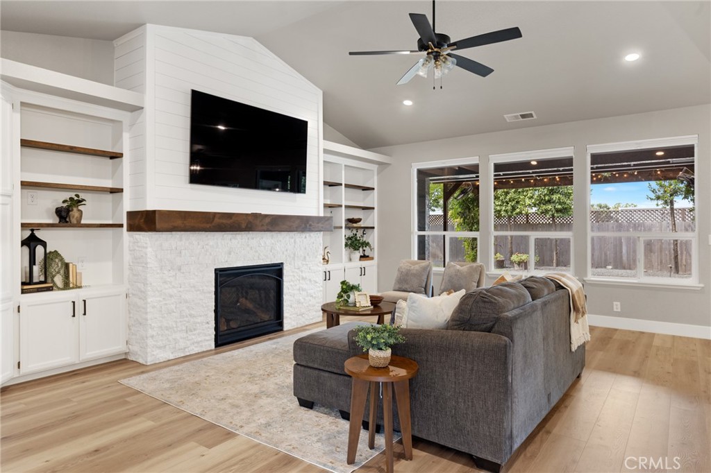 3 Wellington Ct