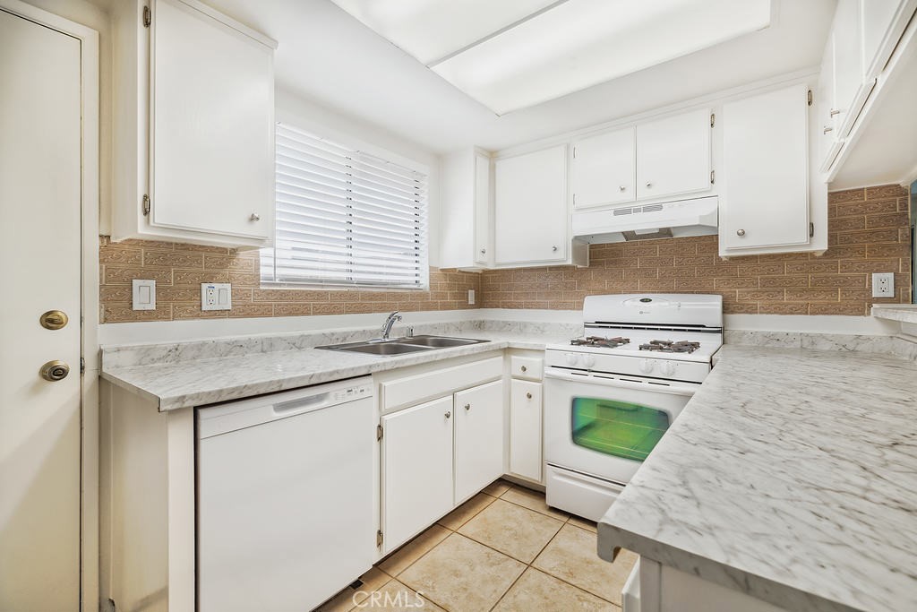 Rancho Mirage Resort (32172) - Residential Lease