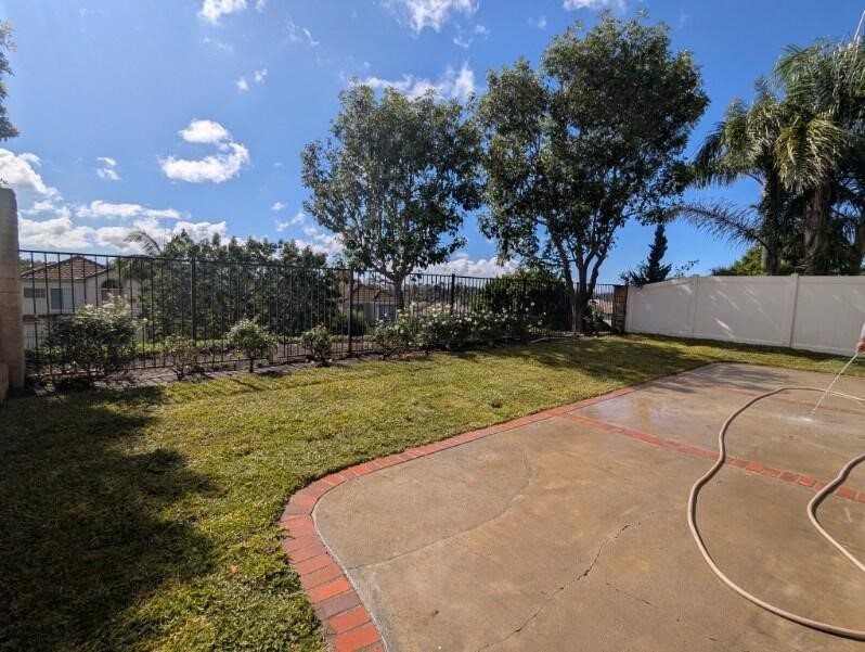 24932 Eaton