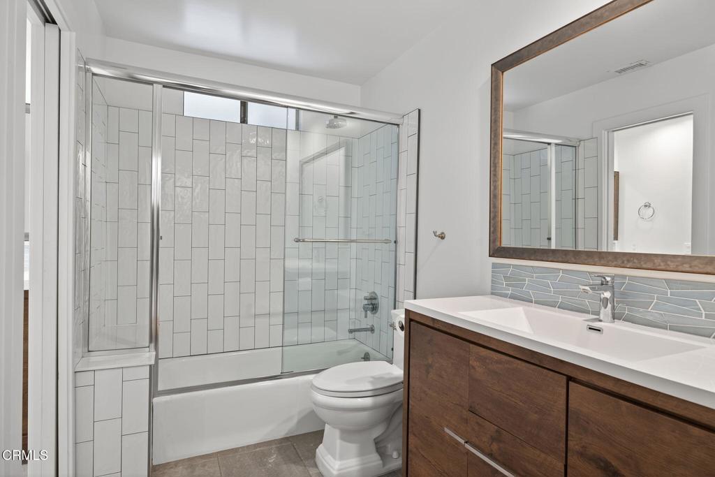 Ventura Heights - 0269 - Residential