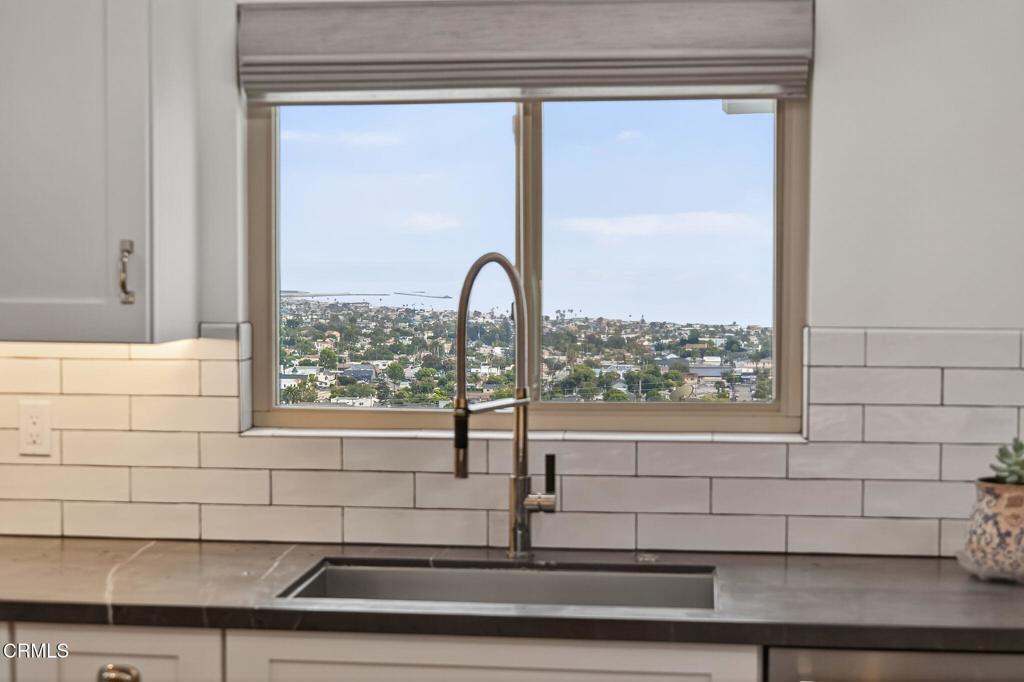 Ventura Heights - 0269 - Residential