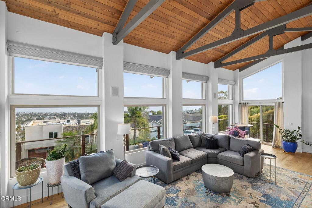 Ventura Heights - 0269 - Residential