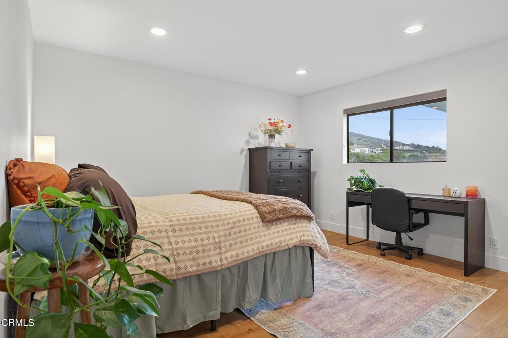 Ventura Heights - 0269 - Residential
