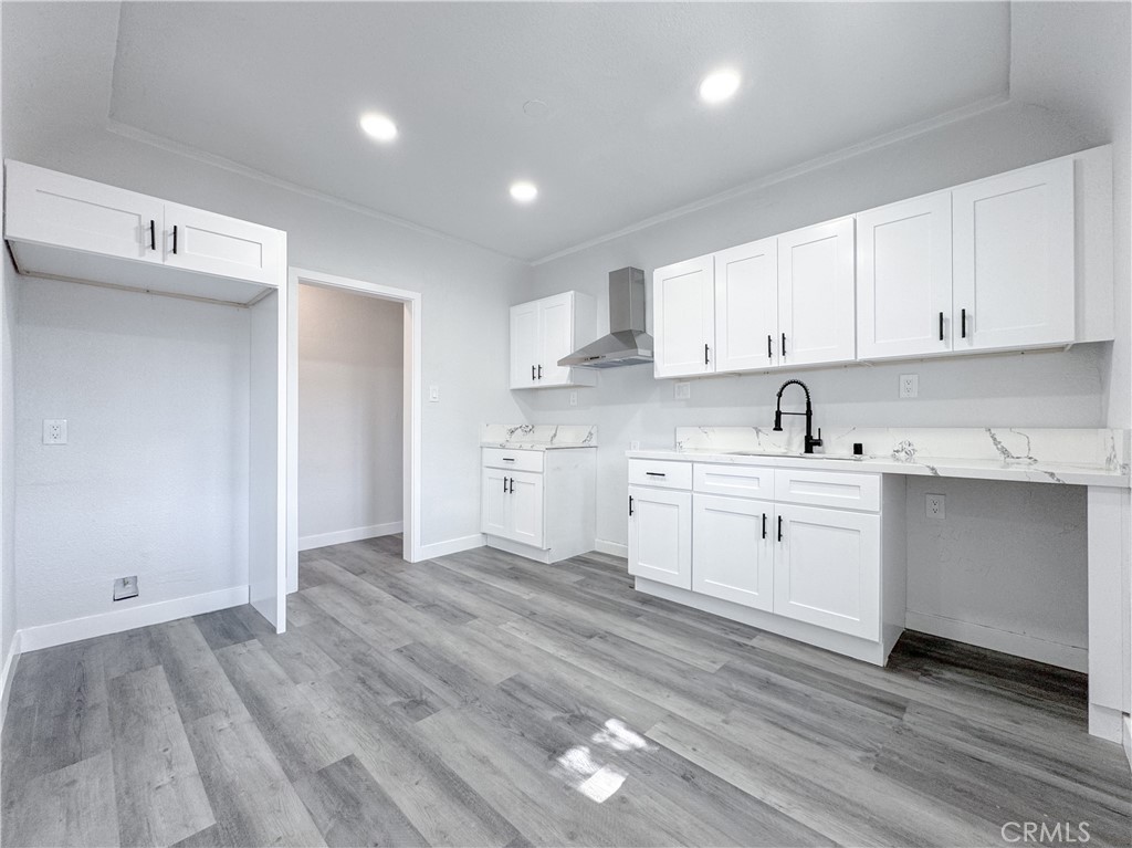 556 W 108th Street