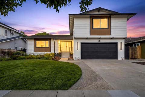 Photo of 5016 Las Cruces Court, San Jose, CA 95118 (MLS # ML82056713)