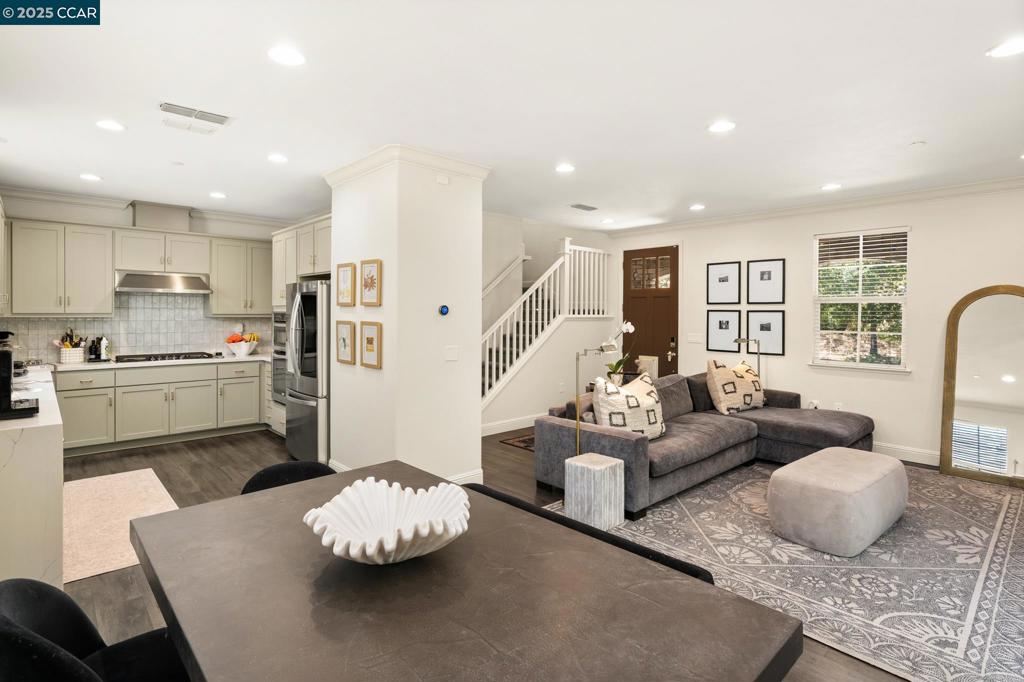 WESTSIDE DANVILL - Residential