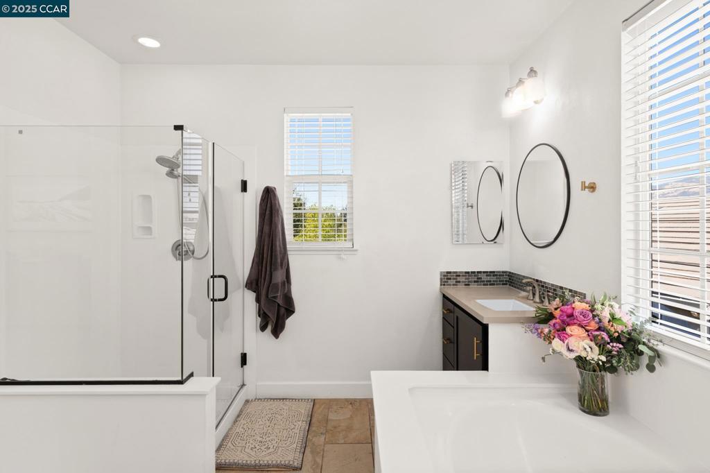 WESTSIDE DANVILL - Residential