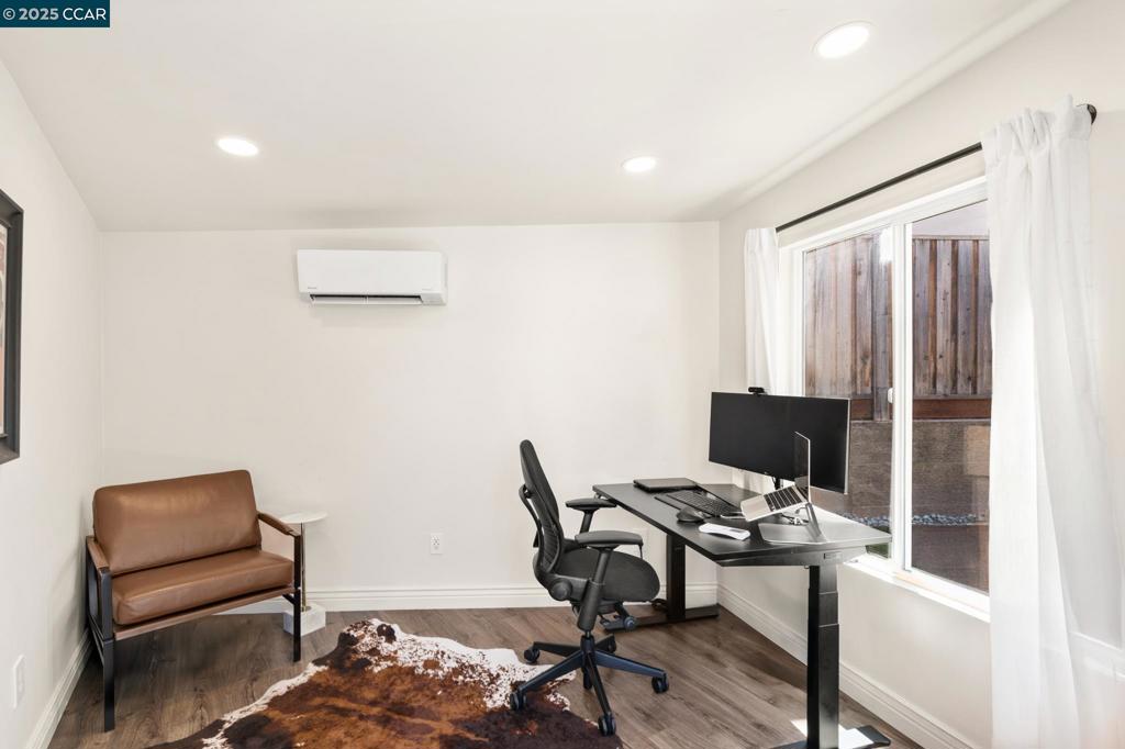 WESTSIDE DANVILL - Residential