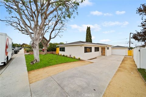 Photo of 3241 Dalemead Street, Torrance, CA 90505 (MLS # DW26045098)