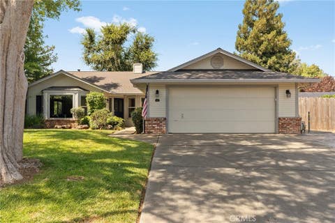 Photo of 194 Picholine Way Way, Chico, CA 95928 (MLS # SN26143045)