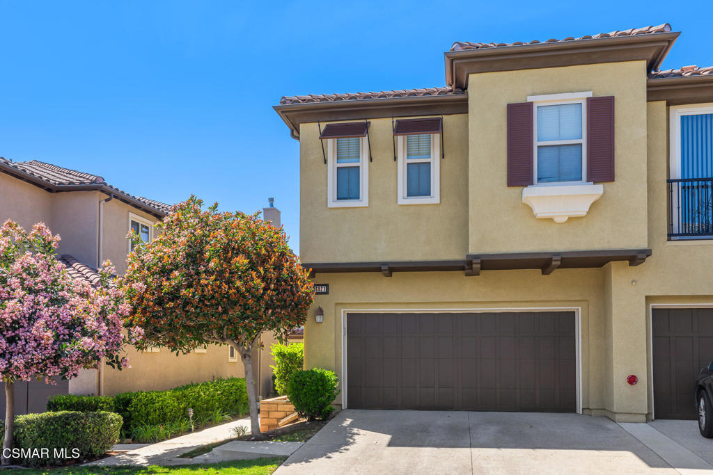 6821 Simmons Way