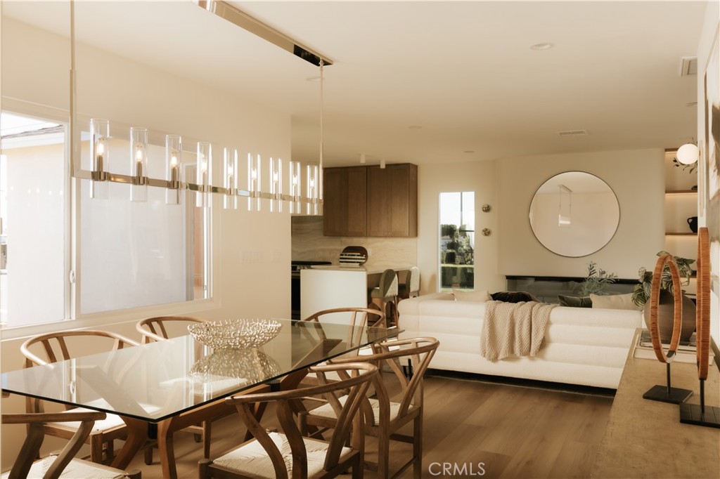 15325 Gramercy Place