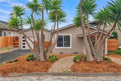 Photo of 2825 Hemlock Avenue, Morro Bay, CA 93442 (MLS # NS25235110)