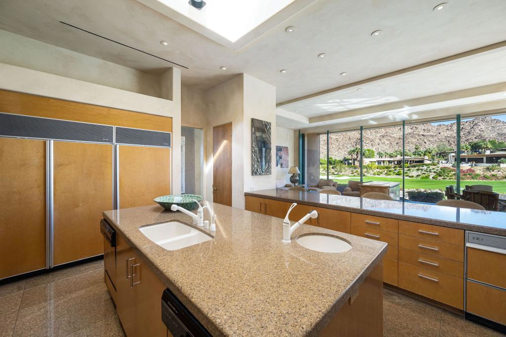 Vintage Country Club - Residential