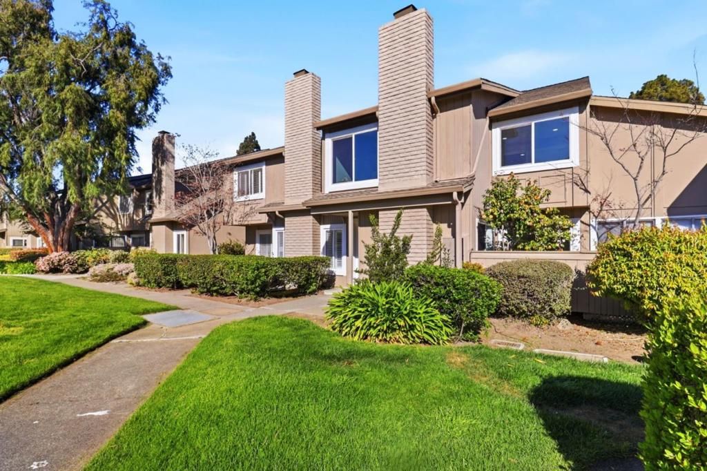 Photo of 1034 Gull Avenue, Foster City, CA 94404 (MLS # ML82038672)