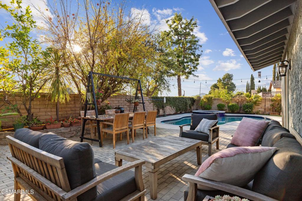 Cal Classics-102 - 1000052 - Residential