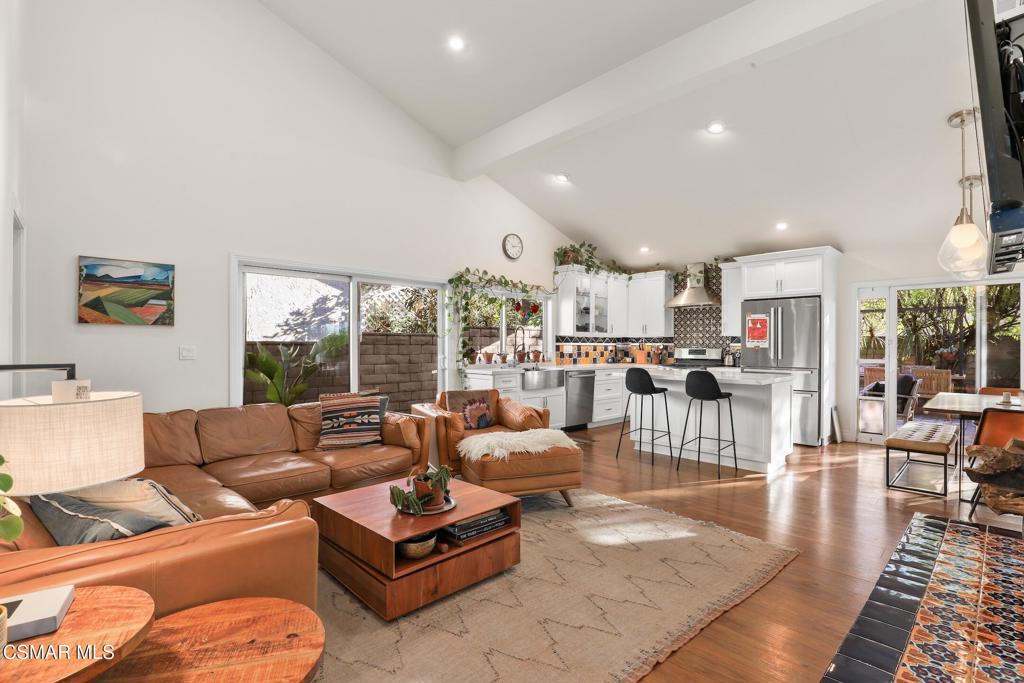 Cal Classics-102 - 1000052 - Residential