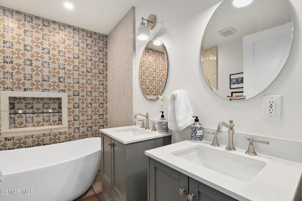 Cal Classics-102 - 1000052 - Residential