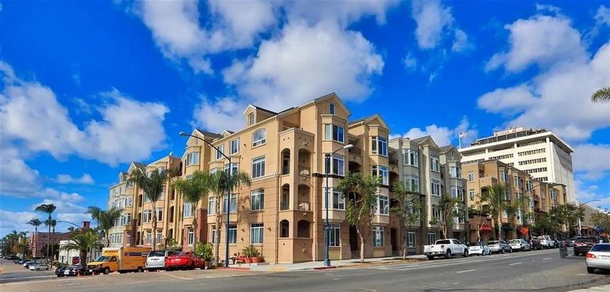 Discover the allure of effortless urban living in the heart of Bankers Hill. Coveted ground-floor gem in the charming community of Laurel Bay. Nestled just one block west of the iconic Balboa Park, this one-bedroom, one-bathroom residence offers a seamless blend of classic appeal and everyday functionality, ideal for savvy buyers dreaming of a vacation escape or city haven. Enter through private ground-level access to a thoughtful layout maximizing space and flow. The bright living area features ample natural light, creating a warm atmosphere. Generous kitchen boasts plenty of counter space, cabinetry, and room for dining—perfect for meals or entertaining. The cozy bedroom provides a peaceful retreat with generous closets, while the full bathroom offers convenience. Well-cared-for and in good condition, with some dated features ripe for personalization.The Laurel Bay complex enhances life with serene grounds, secure entry, and urban proximity. Step out to Balboa Park's gardens, museums, and trails. Stroll to Little Italy's Farmers Market and Italian eats. Dive into Downtown's shopping, dining, and nightlife. Head to Hillcrest for eclectic cafes and cuisine.Embrace this walkable gem where culture, convenience, and community converge. Schedule a viewing today!