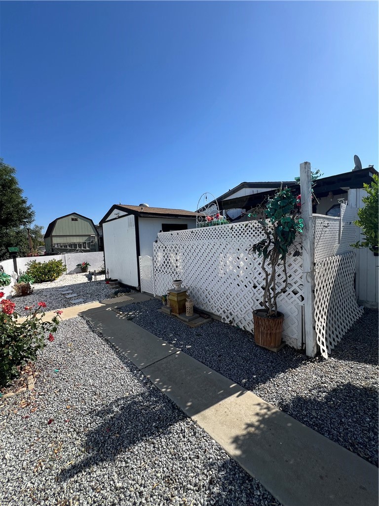 26151 Kentia Palm Drive