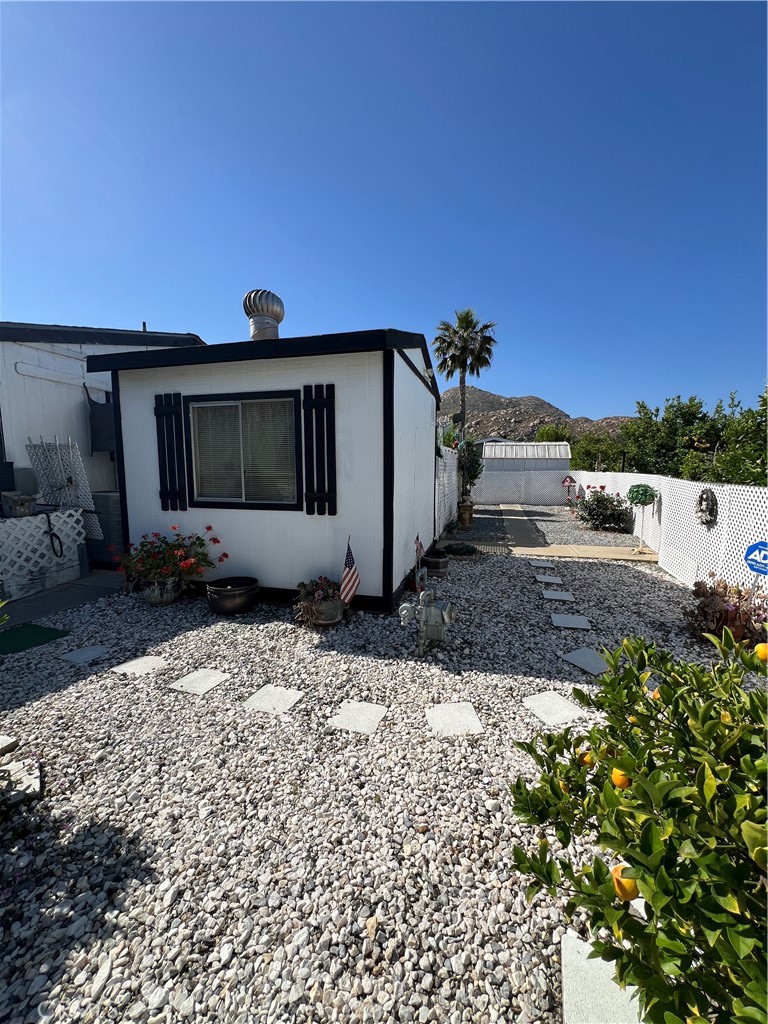 26151 Kentia Palm Drive