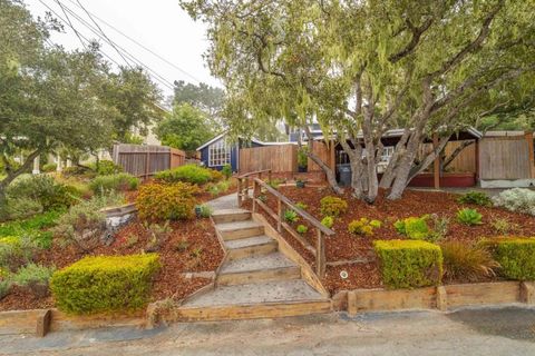 Photo of 1207 Presidio Boulevard, Pacific Grove, CA 93950 (MLS # ML82031868)